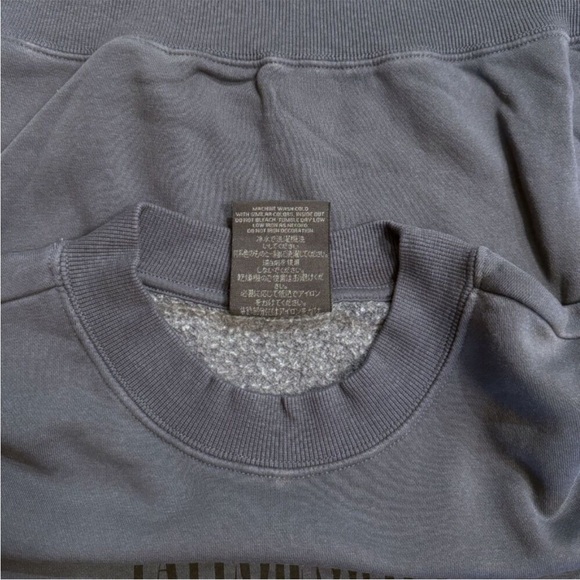 *NWT* Taylor Swift Eras Tour Official Crew Neck Sweatshirt - Picture 5 of 9